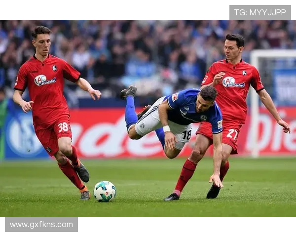 德甲豪门球员近期状态调整，表现稳健值得关注