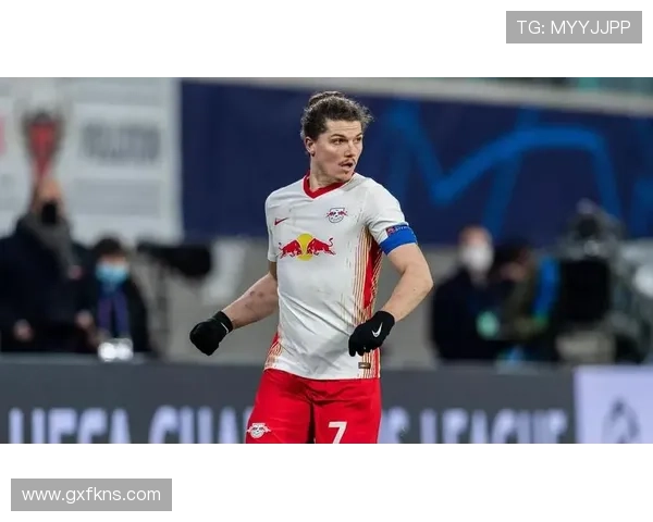 奥地利中场萨比策近期表现稳健,攻防两端持续提升 奥地利中场萨比策近期表现稳健,攻防两端持续提升